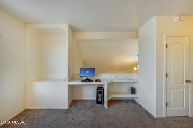 2711 W Camino De La Caterva, Tucson, AZ 85742