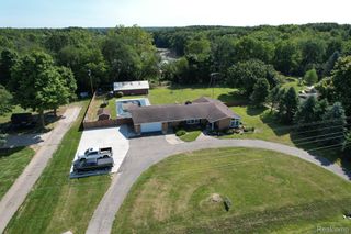 2065 S LAPEER Road, Lapeer Township, MI 48446