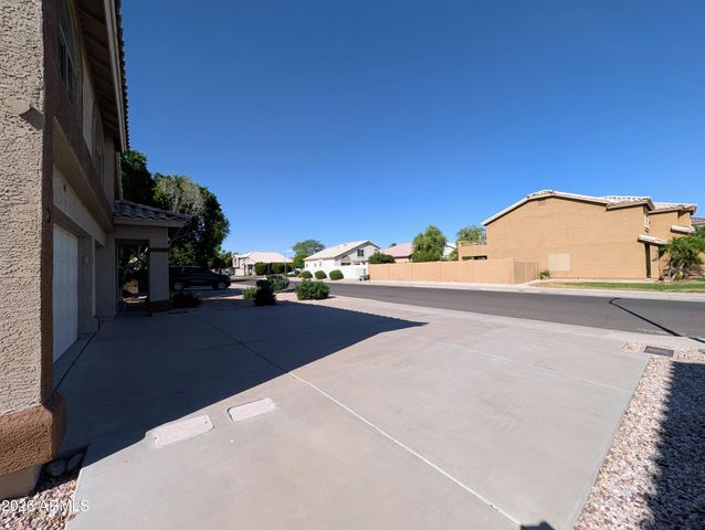 6416 N 78TH Lane, Glendale, AZ 85303
