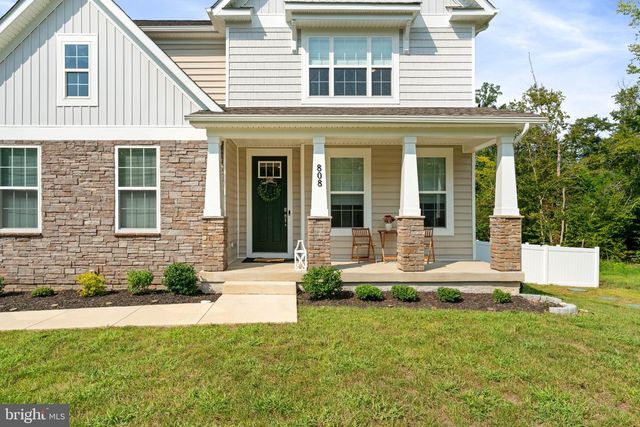 808 LONG MEADOW DR, Fredericksburg, VA 22406