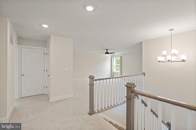 808 LONG MEADOW DR, Fredericksburg, VA 22406