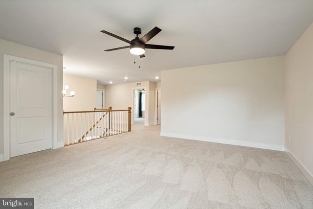 808 LONG MEADOW DR, Fredericksburg, VA 22406