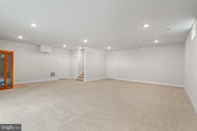 808 LONG MEADOW DR, Fredericksburg, VA 22406