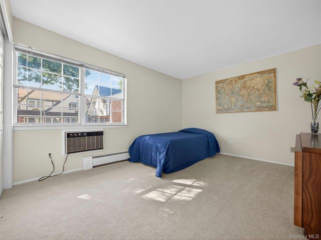 187 Doxbury Lane, Suffern, NY 10901