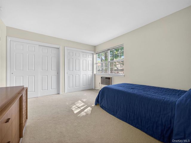 187 Doxbury Lane, Suffern, NY 10901