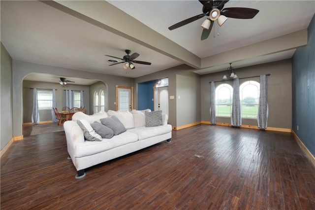 220 Irene St, Sandia, TX 78383
