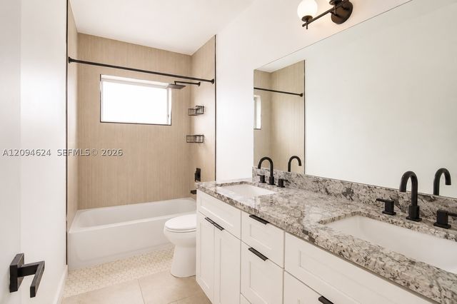 50 NE 132nd Ter, North Miami, FL 33161