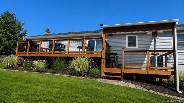 40 Carter Road, New Hampton, NY 10958