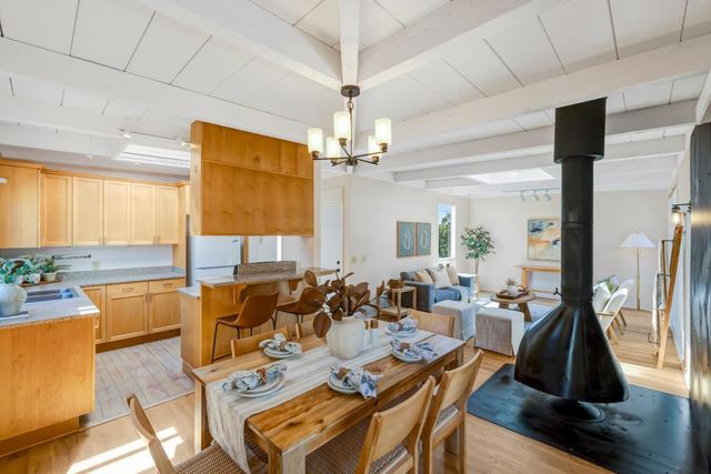 229 7th Street, Pacific Grove, CA 93950