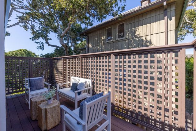 229 7th Street, Pacific Grove, CA 93950