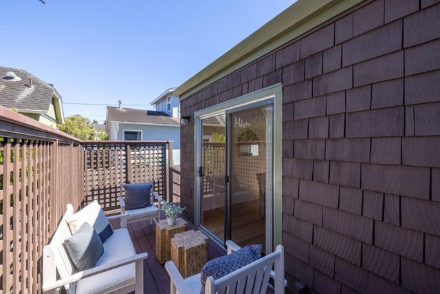 229 7th Street, Pacific Grove, CA 93950