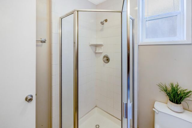 229 7th Street, Pacific Grove, CA 93950