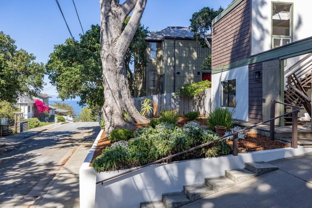 229 7th Street, Pacific Grove, CA 93950