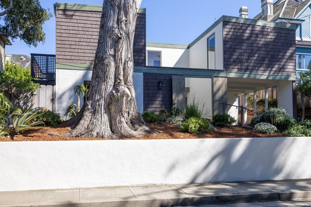 229 7th Street, Pacific Grove, CA 93950