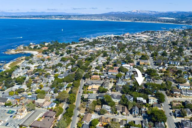 229 7th Street, Pacific Grove, CA 93950