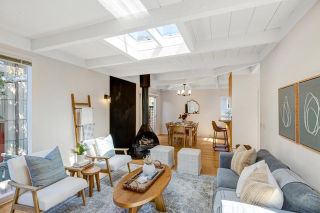 229 7th Street, Pacific Grove, CA 93950