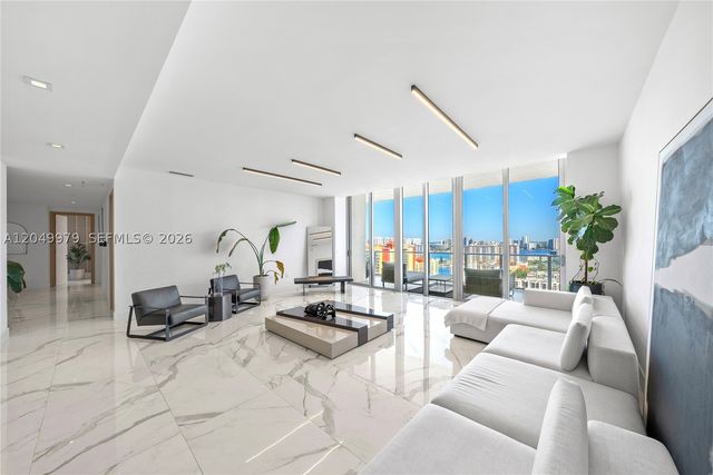 300 Sunny Isles Blvd Penthouse-03, Sunny Isles Beach, FL 33160