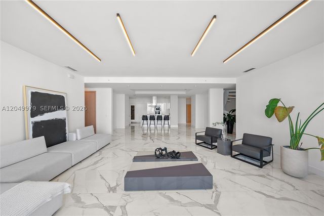 300 Sunny Isles Blvd Penthouse-03, Sunny Isles Beach, FL 33160