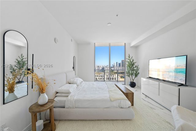 300 Sunny Isles Blvd Penthouse-03, Sunny Isles Beach, FL 33160