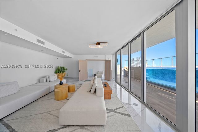 300 Sunny Isles Blvd Penthouse-03, Sunny Isles Beach, FL 33160