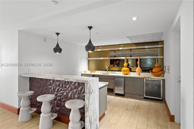 300 Sunny Isles Blvd Penthouse-03, Sunny Isles Beach, FL 33160