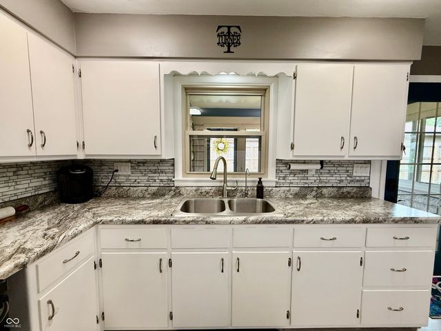 1108 Rogers Drive, Plainfield, IN 46168