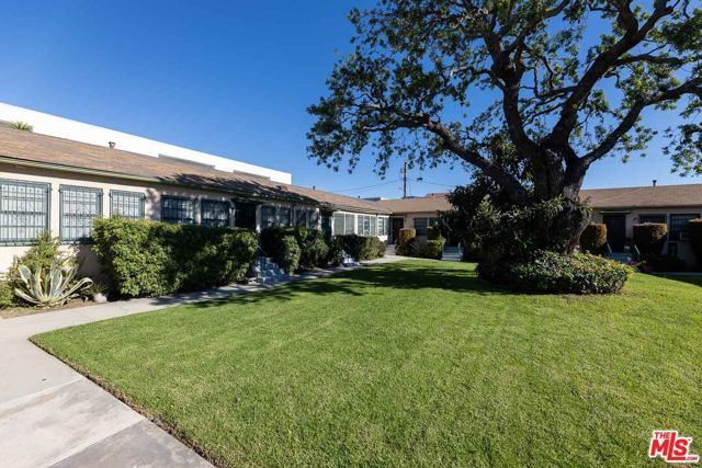 1940 S Robertson Boulevard 10, Los Angeles, CA 90034