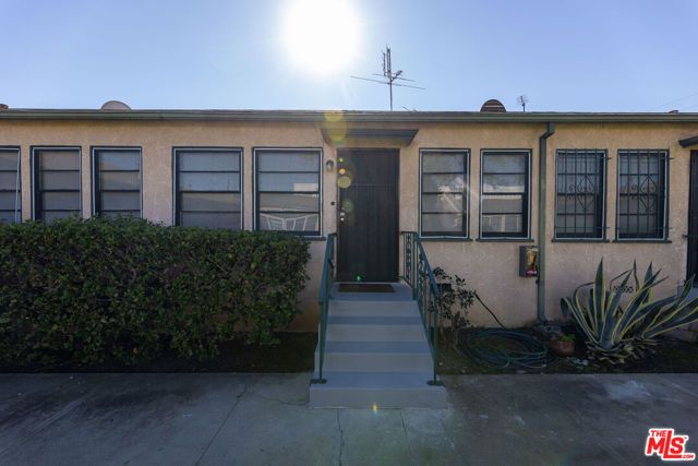 1940 S Robertson Boulevard 10, Los Angeles, CA 90034