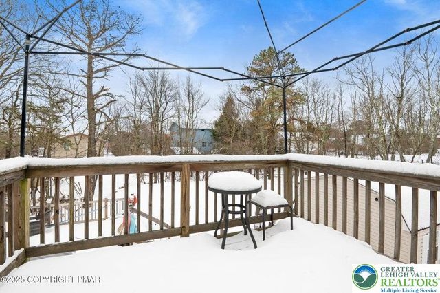 11 Bishop Circle, Penn Forest Twp, PA 18210