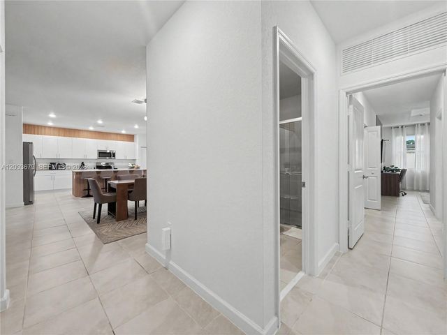 13218 SW 189th Ter, Miami, FL 33177