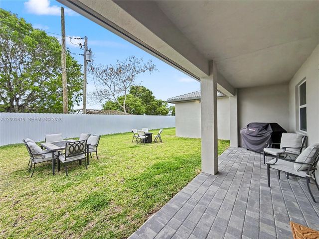 13218 SW 189th Ter, Miami, FL 33177