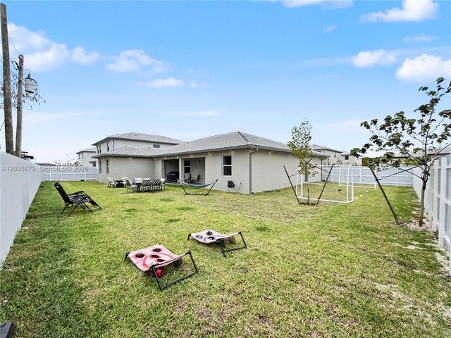 13218 SW 189th Ter, Miami, FL 33177