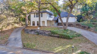 902 Sleepy Hollow Drive, Cedar Hill, TX 75104