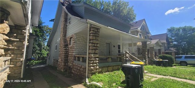 2950 Lockridge Street, Kansas City, MO 64128