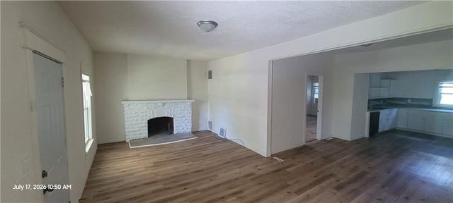 2950 Lockridge Street, Kansas City, MO 64128