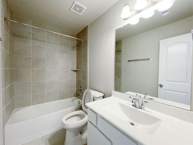 24946 Via Arabella Lane, Richmond, TX 77406