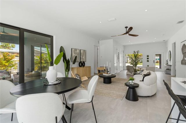 2306 VALENCIA DRIVE, Sarasota, FL 34239