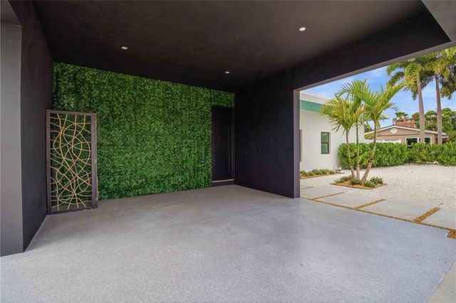 2306 VALENCIA DRIVE, Sarasota, FL 34239