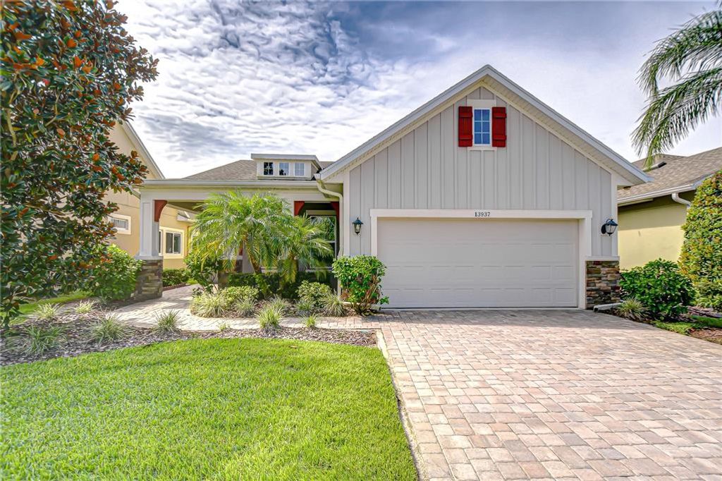 13937 SWALLOW HILL DRIVE, Lithia, FL 33547