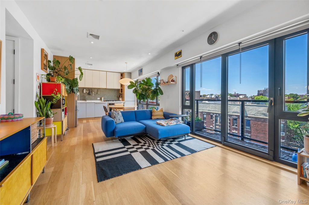 1702 Newkirk Avenue 5A, Brooklyn, NY 11226