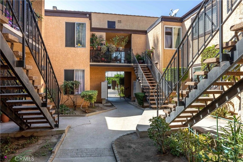 21522 Belshire 12, Hawaiian Gardens, CA 90716 — photo 4