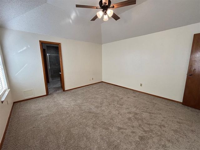 1613 Victoria Drive, Edmond, OK 73003