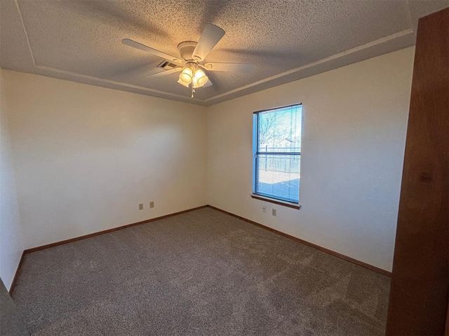 1613 Victoria Drive, Edmond, OK 73003