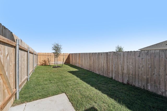 6393 Marsh LN, Buda, TX 78610