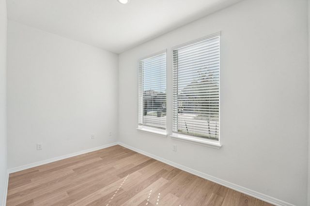 6393 Marsh LN, Buda, TX 78610