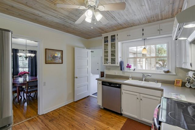 3540 W Biddison Street, Fort Worth, TX 76109