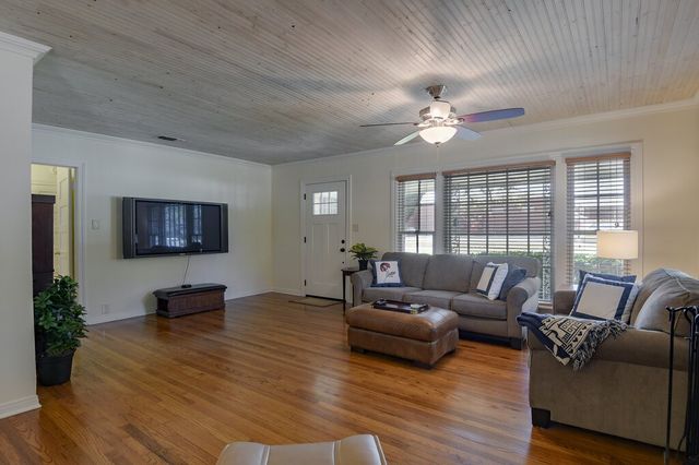 3540 W Biddison Street, Fort Worth, TX 76109