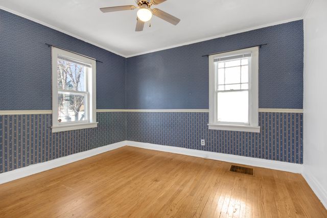 1944 Warwick Avenue, Whiting, IN 46394