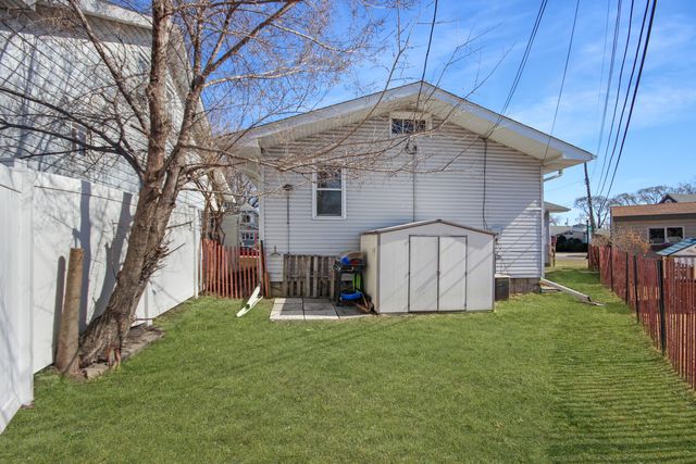 1944 Warwick Avenue, Whiting, IN 46394