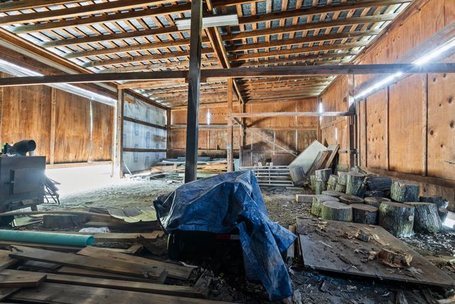 800 Virden Ridge Road, Clay City, KY 40312